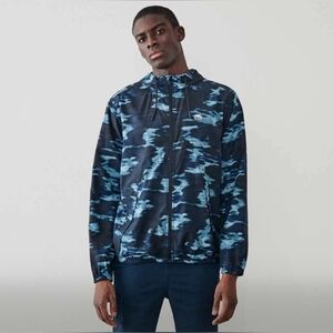 EUC Roots Men's Cabin To City Packable Lightweight Jacket - Large